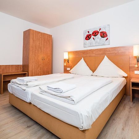 G & L Hotel Dortmund Ngoại thất bức ảnh