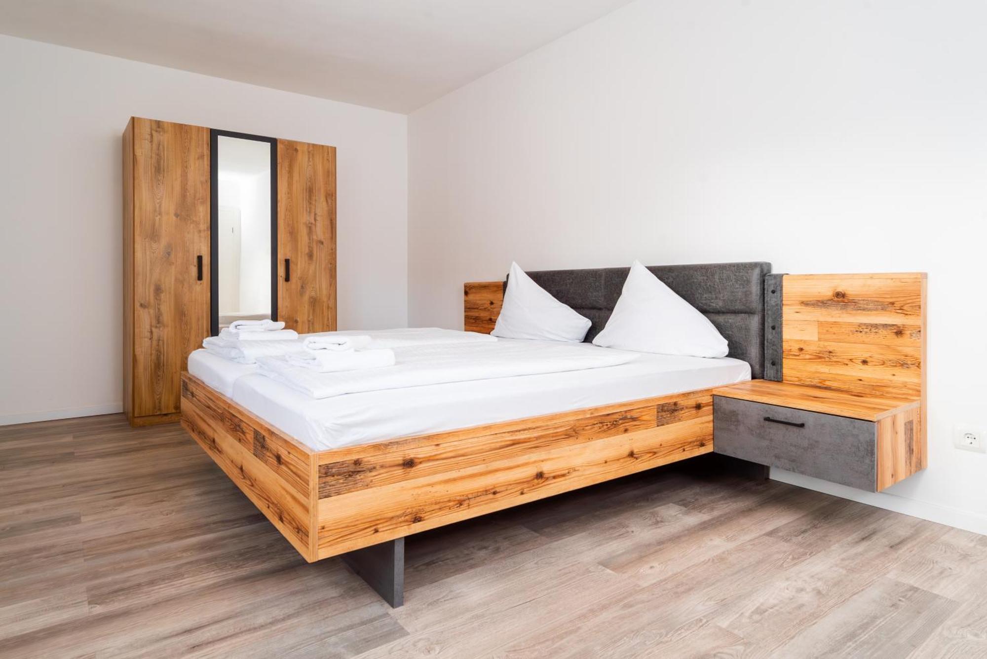 G & L Hotel Dortmund Ngoại thất bức ảnh