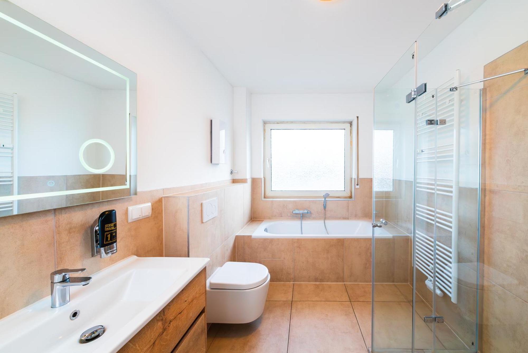 G & L Hotel Dortmund Ngoại thất bức ảnh