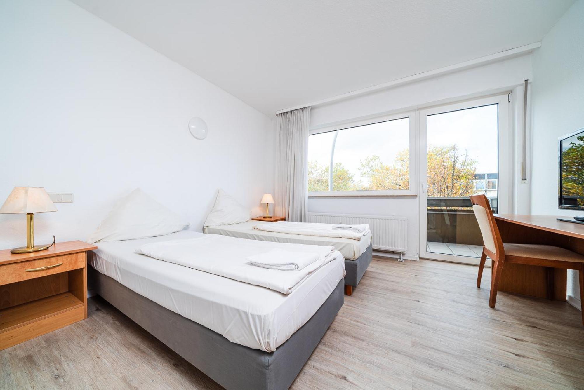 G & L Hotel Dortmund Ngoại thất bức ảnh