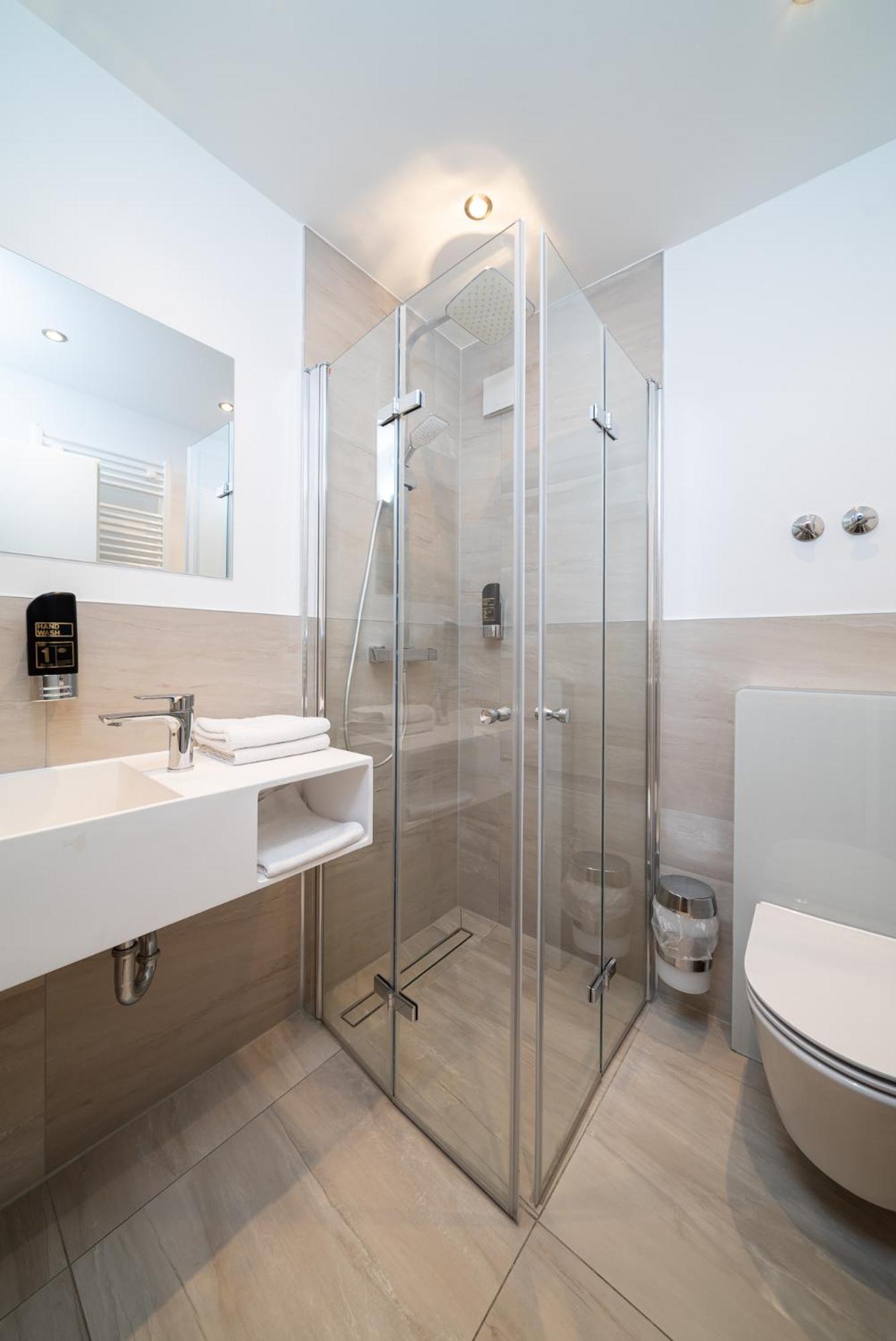 G & L Hotel Dortmund Ngoại thất bức ảnh