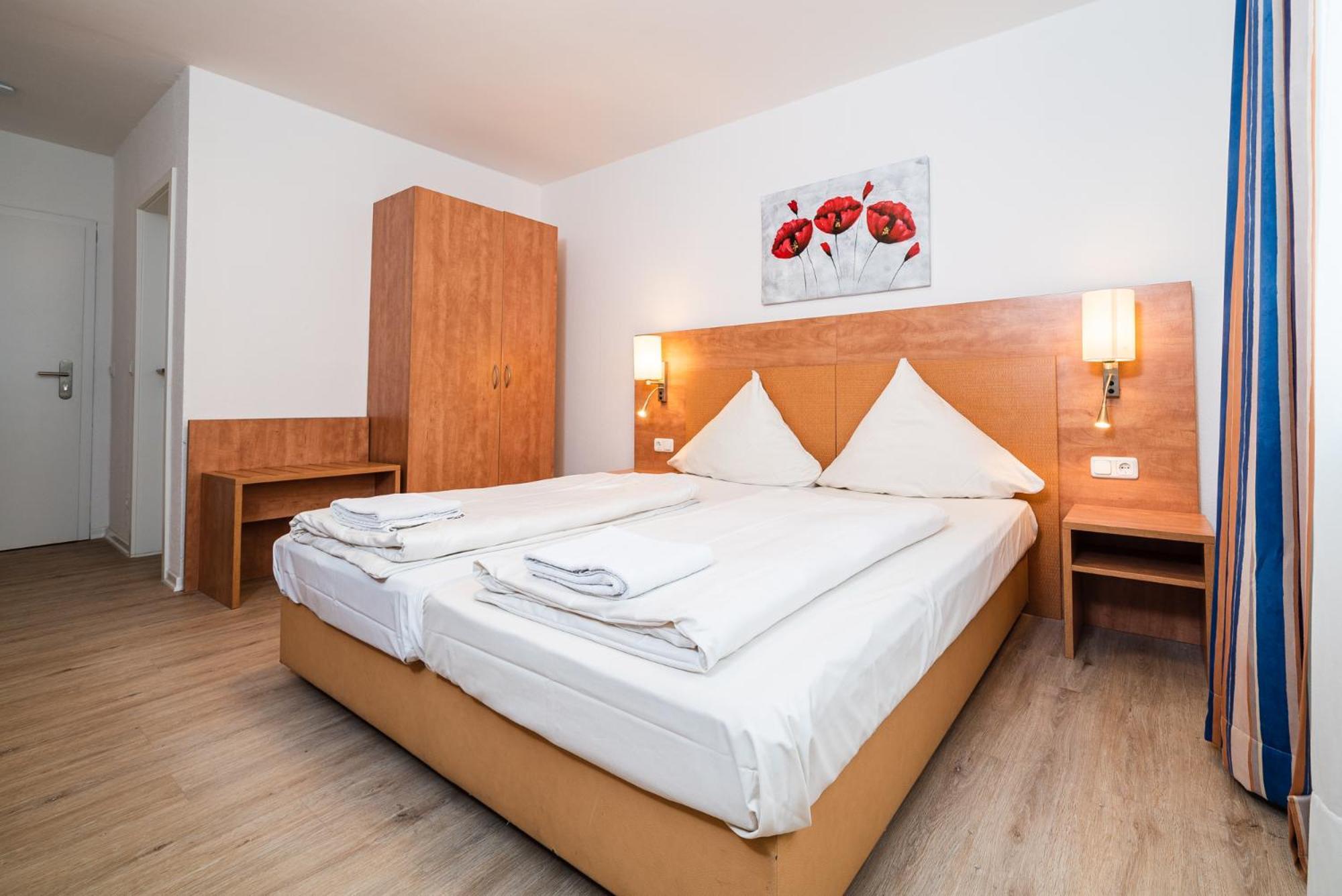 G & L Hotel Dortmund Ngoại thất bức ảnh