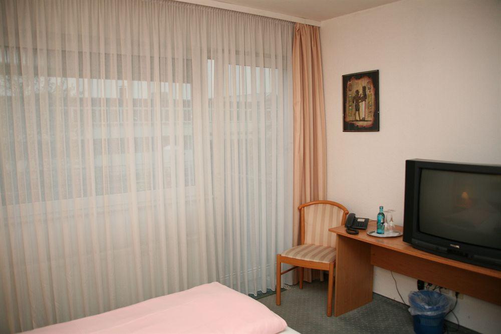 G & L Hotel Dortmund Ngoại thất bức ảnh