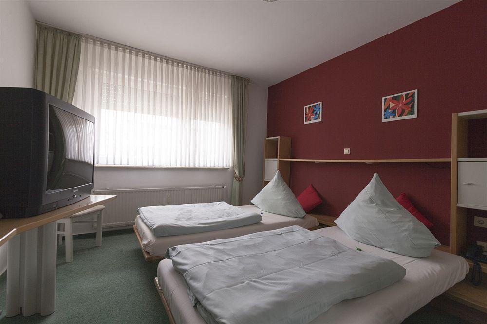 G & L Hotel Dortmund Ngoại thất bức ảnh