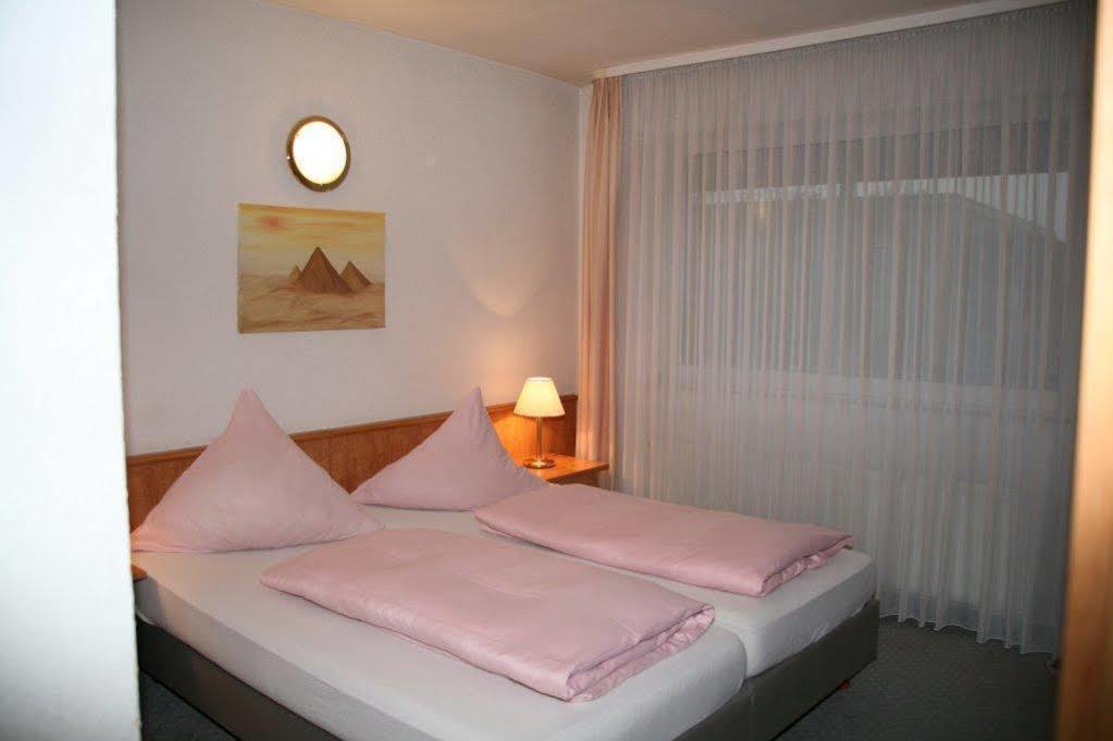 G & L Hotel Dortmund Ngoại thất bức ảnh